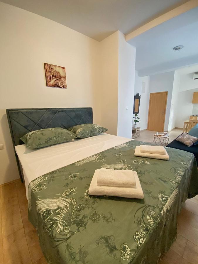 Apartments Helen Split Extérieur photo