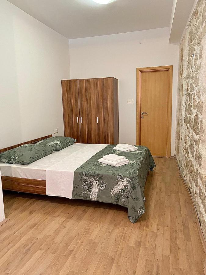 Apartments Helen Split Extérieur photo